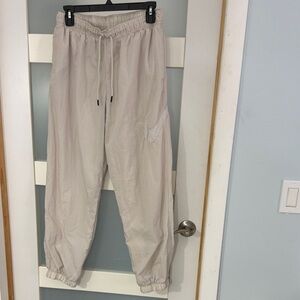 Nike Men's Beige Drawstring Joggers